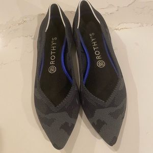 Rothy’s Grey Camouflage Points